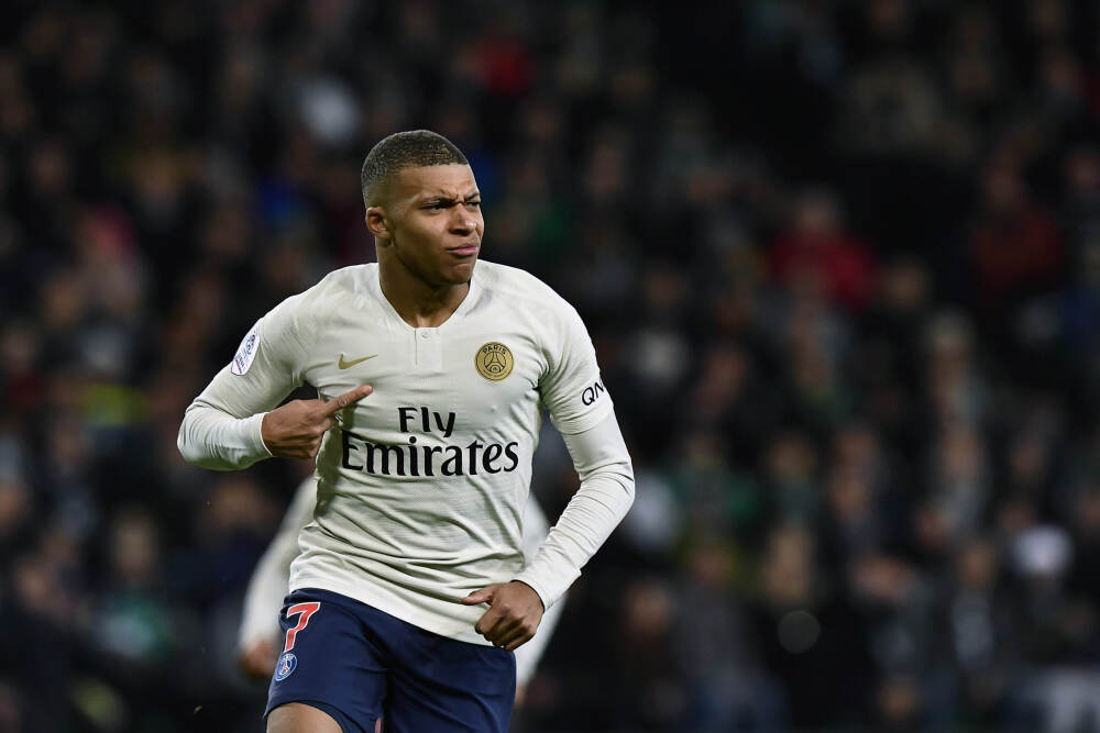 广西最大牌的10位明星排行榜，第一名是中国最有钱的明星！